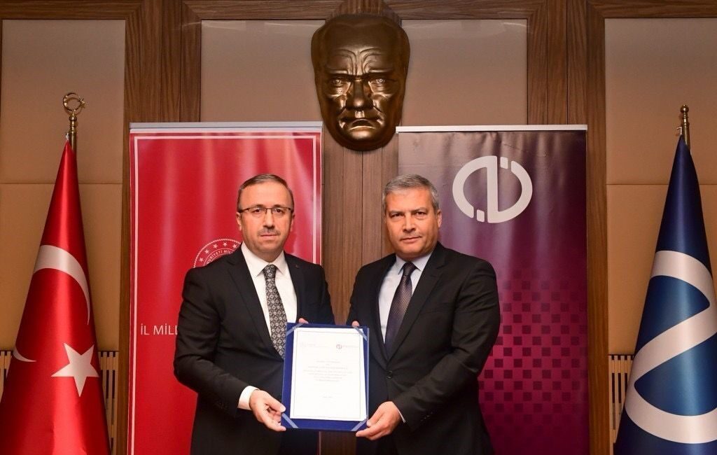 Anadolu Üniversitesi ve Eskişehir İl Milli Eğitim Müdürlüğü arasında iş