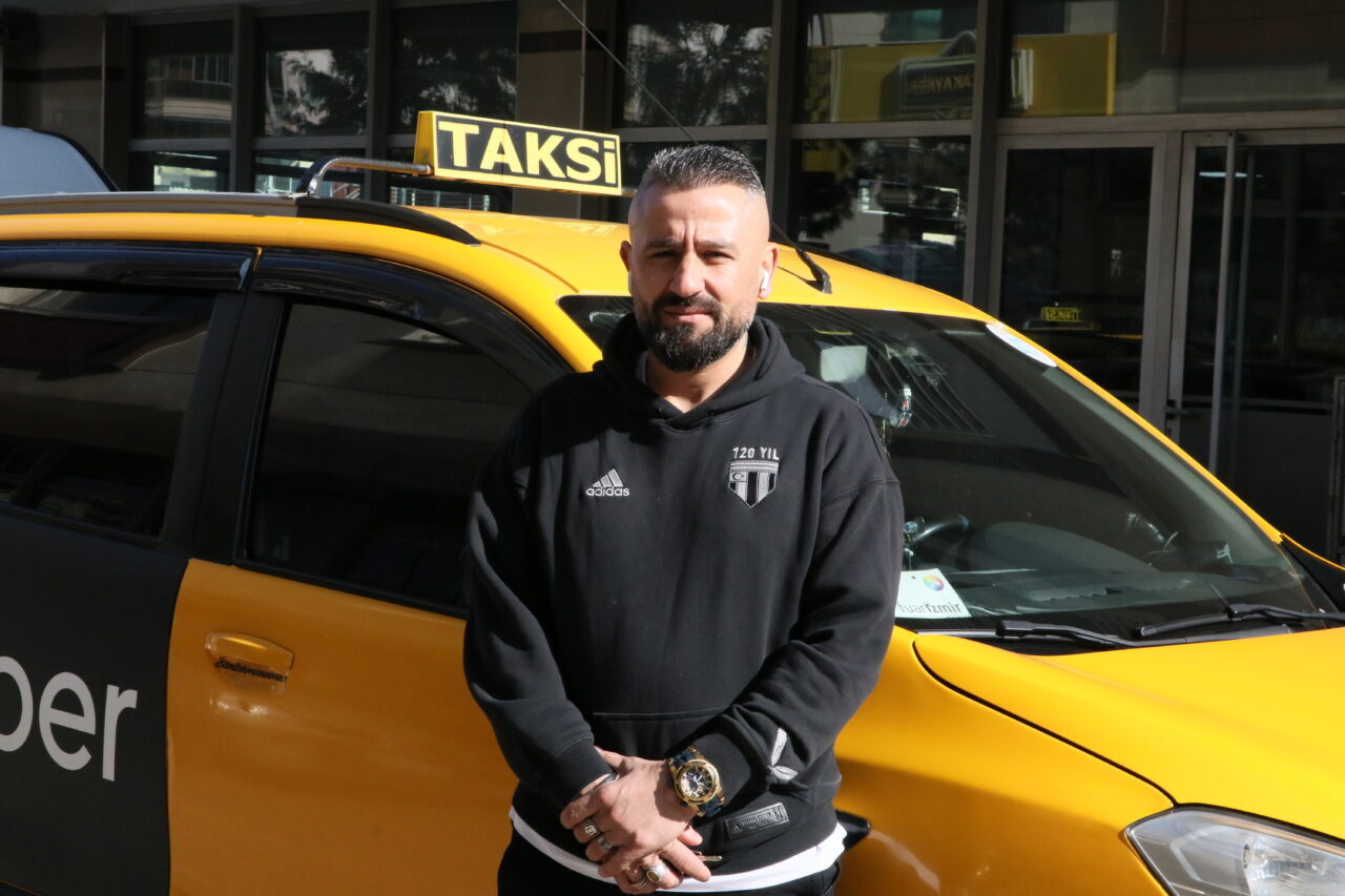 İZMİR (AA) – İzmir'de askeri üniforma giyerek birçok taksiciyi dolandırdığı