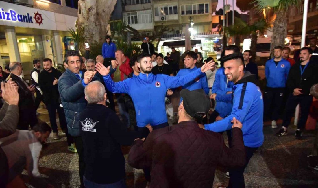 Süper Amatör Lig’de liderliğe yükselen ’Laleler’ için İncirliova Belediye Başkanı