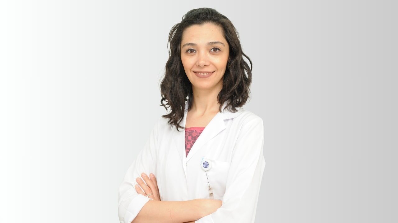 - Bayındır Söğütözü Hastanesi Pediatri Uzmanı Dr. Laden Jaferi:
- "Ateş