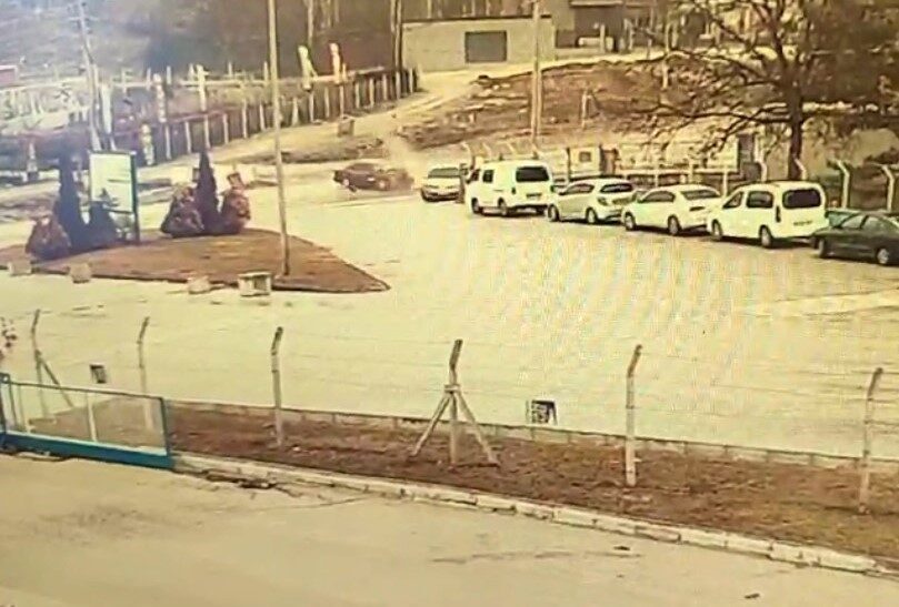 Eskişehir’de seyir halindeyken henüz bilinmeyen bir nedenle geri geri kayan