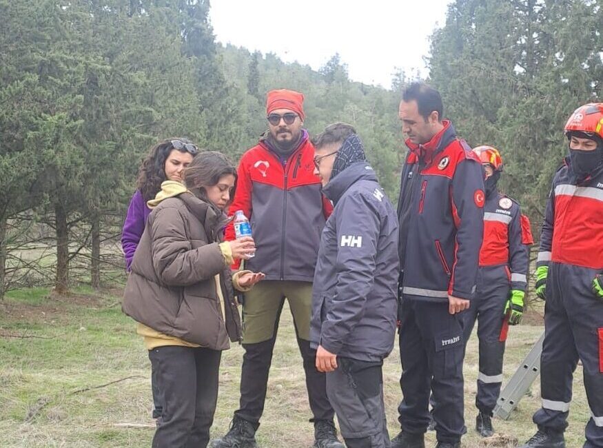 DENİZLİ (AA – Denizli'nin Pamukkale ilçesinde uçuş sırasında kontrolü kaybederek