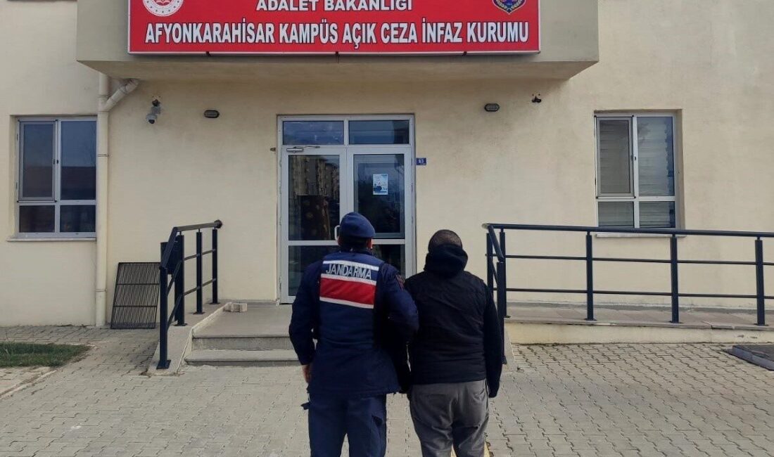 Afyonkarahisar İl Jandarma Komutanlığı ekipleri hakkında hırsızlık, dolandırıcılık ve yaralama