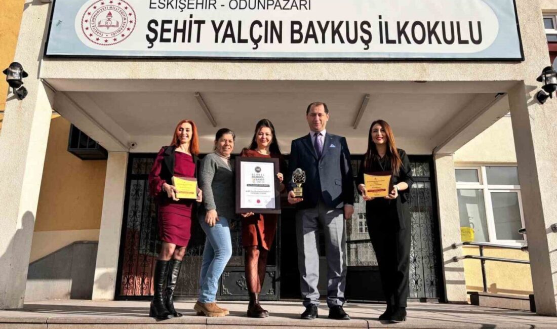 Eskişehir Şehit Yalçın Baykuş İlkokulu öğretmeni Ebru Kapaklıkaya, AKS Global