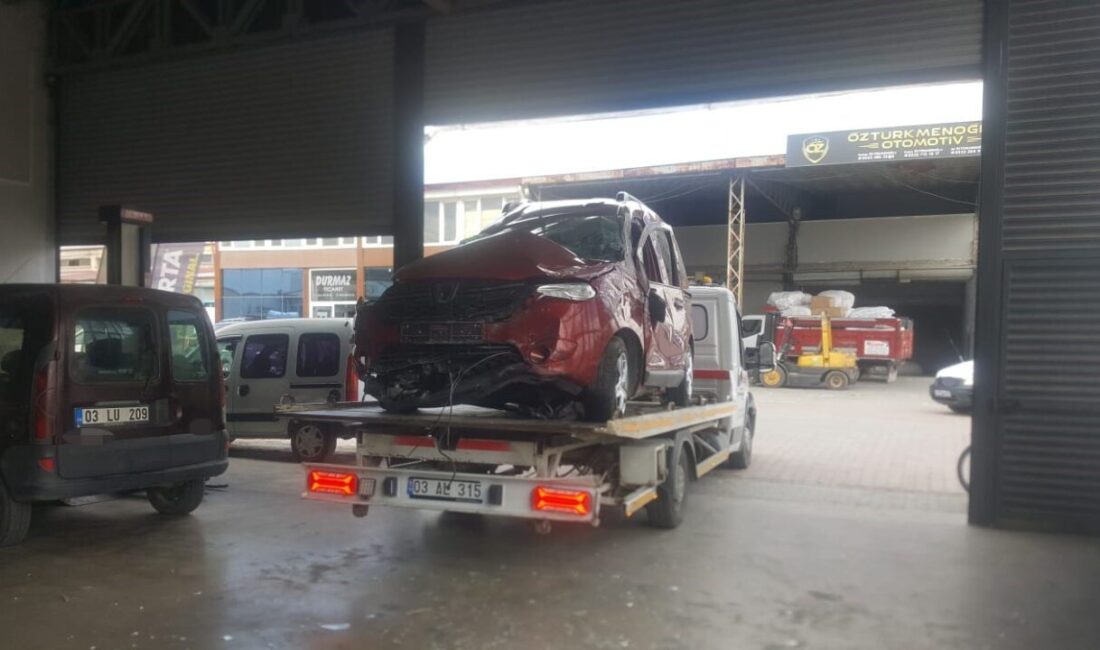 Afyonkarahisar’da ehliyetsiz olarak kullandığı pikapla çarptığı otomobilde bir kişinin ölümüne