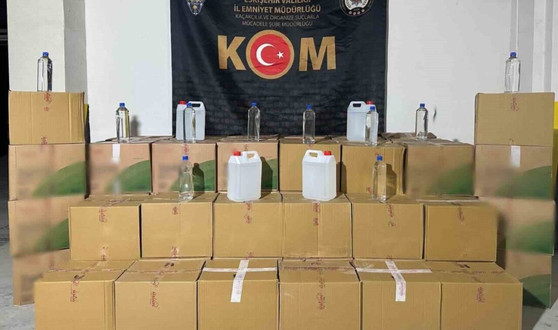 Eskişehir’de düzenlenen operasyonda bin 500 litre kaçak içkide kullanılan etil