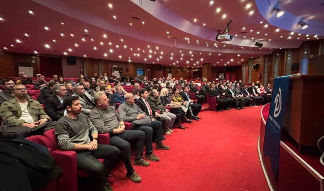 Eskişehir Anadolu Üniversitesi Öğretim Üyesi Prof. Dr. Zülfikar Bayraktar, Eskişehir