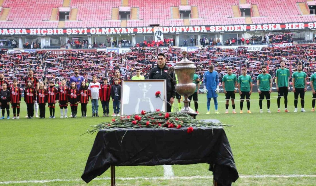 Eskişehirspor evinde karşılaştığı Kaş Kınıkspor’u 4-0 mağlup etti. Karşılaşma öncesi
