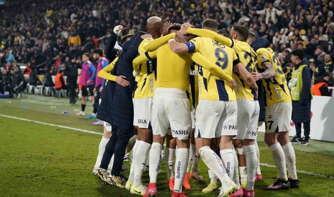 Fenerbahçe, 2-0 geriye düştüğü Çaykur Rizespor karşısında 3-2 galip geldi.