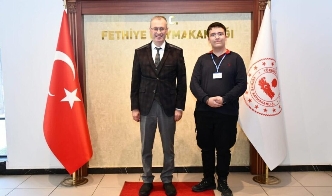 MUĞLA (AA) – Kaymakam olma hayali kuran Gazi Ortaokulu öğrencisi