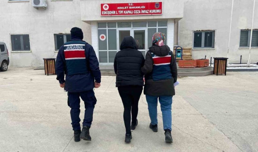 Eskişehir’de hırsızlık suçundan hakkında kesinleşmiş 16 yıl hapis cezası bulunan