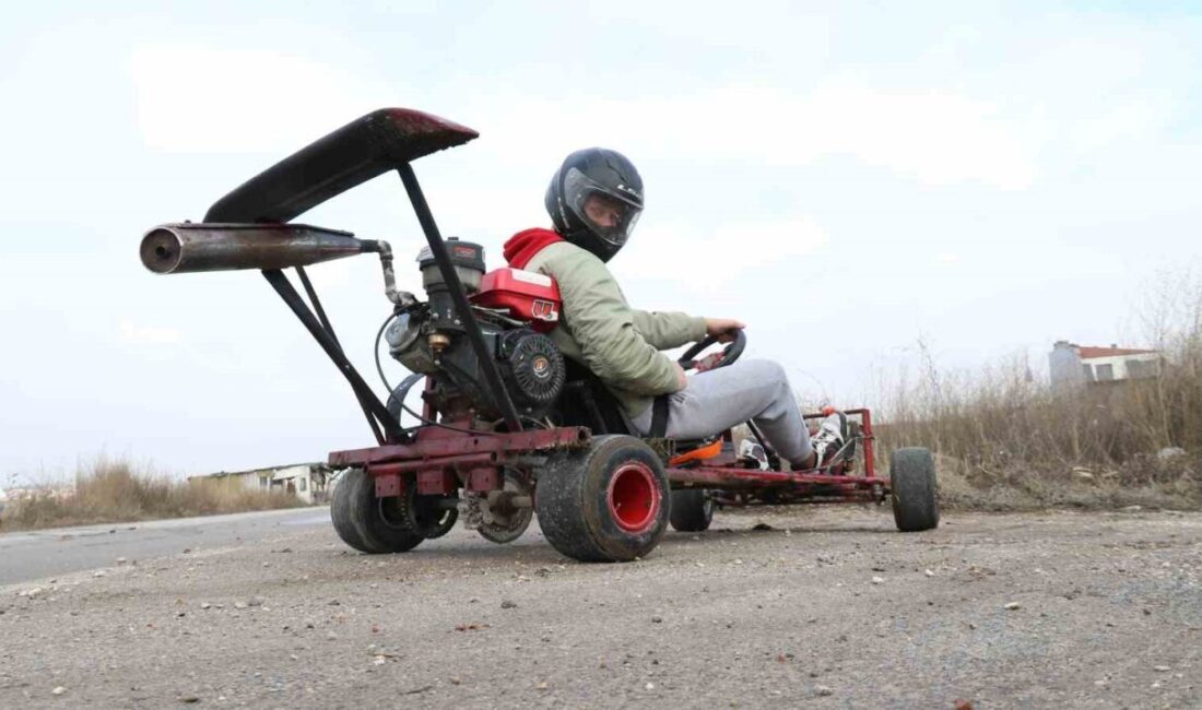Hurda malzemelerden yaptığı şasinin üzerine 420 cc 15 beygir gücünde