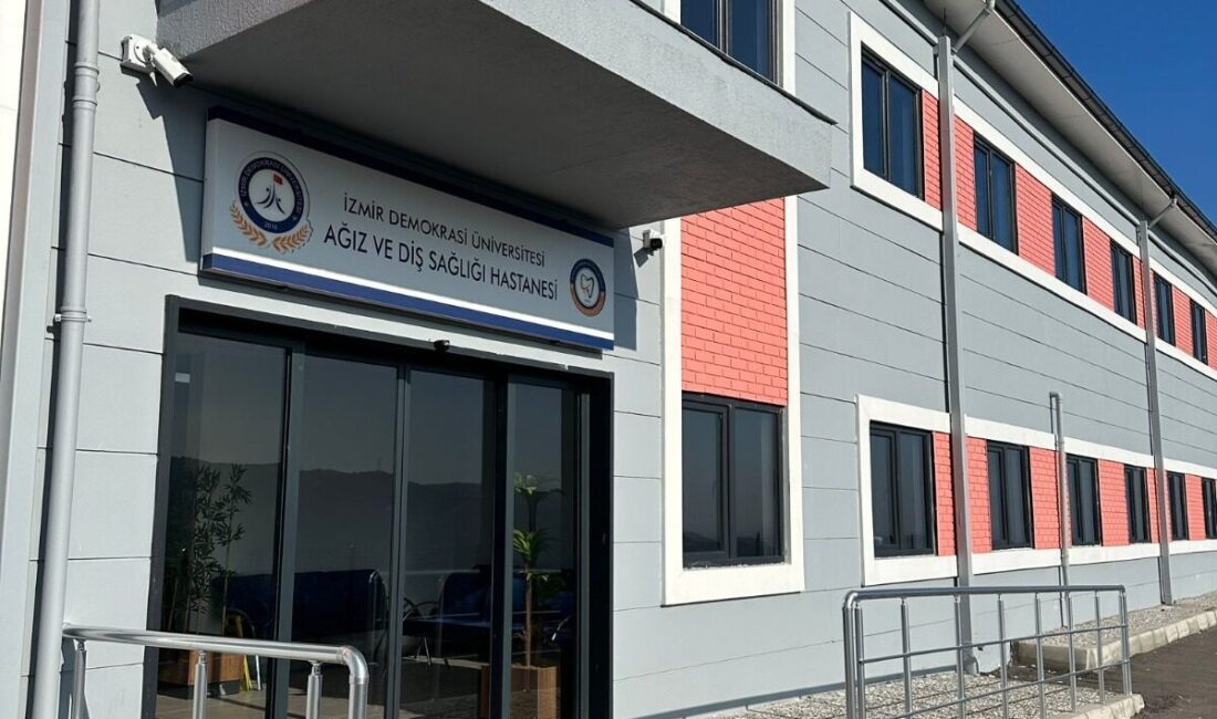 İZMİR (AA) – İzmir Demokrasi Üniversitesi (İDÜ) Ağız ve Diş