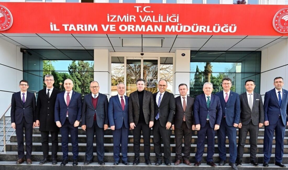 Eskişehir İl Tarım ve Orman Müdürü Ender Muhammed Gümüş, İzmir’de