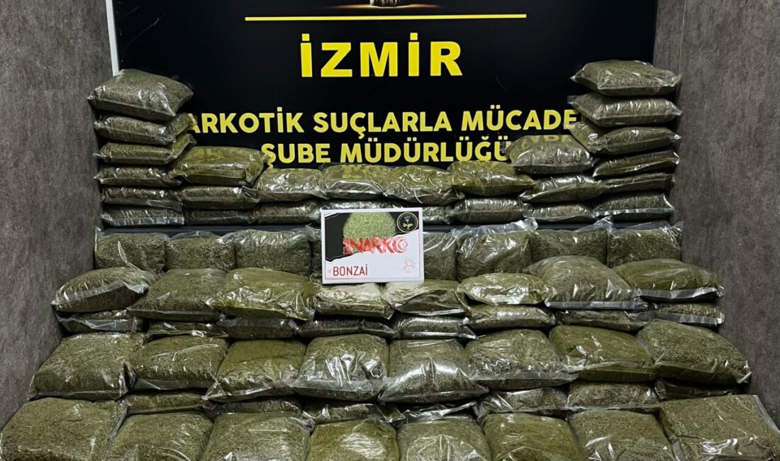 İZMİR (AA) – İzmir'in Bayraklı ilçesinde 102 kilo 50 gram