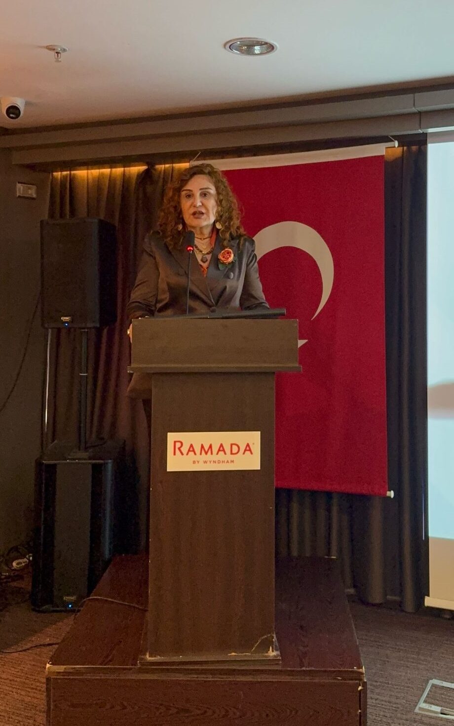 İZMİR (AA) – Kemalpaşa Kaymakamlığı himayesinde, Yeşilay İzmir Şubesi, Kemalpaşa
