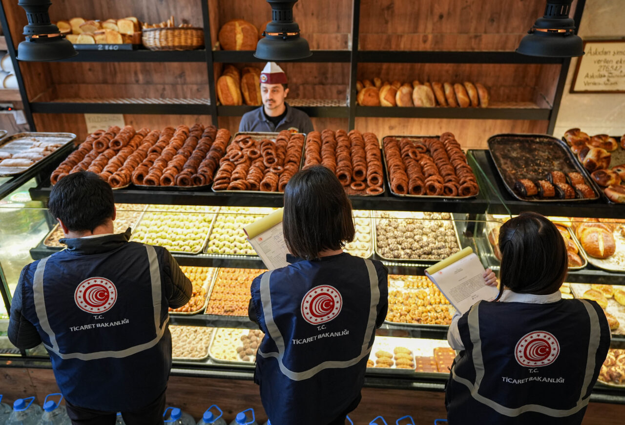 İZMİR (AA) – İzmir'de unlu mamulleri ve fırın işletmelerinde, ramazan