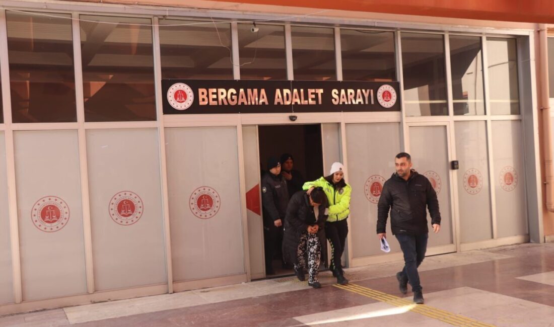 İZMİR (AA) – İzmir'in Bergama ilçesinde uyuşturucu operasyonunda gözaltına alınan