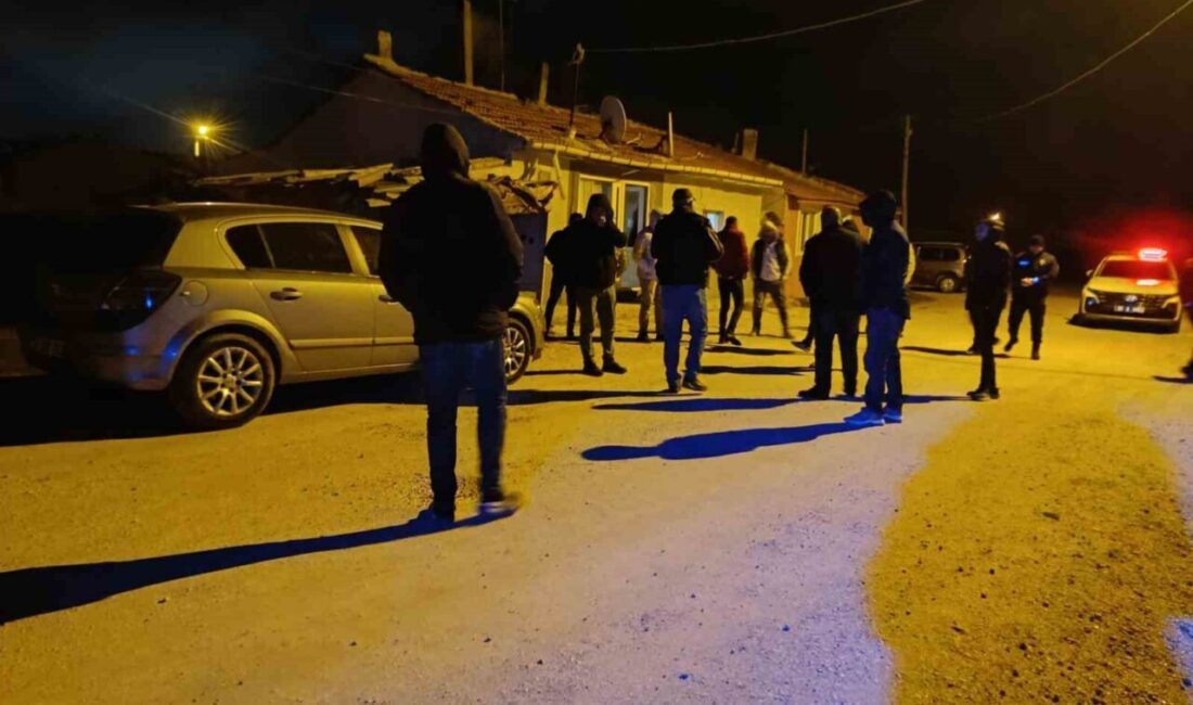 Eskişehir’de tartıştığı kardeşi tarafından bıçaklanan kadın ağır yaralandı. Alınan bilgiye
