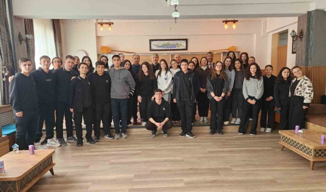 Kütahya İl Milli Eğitim Müdürü Mustafa Yılmaz, Aysel-Selahattin Erkasap Sosyal