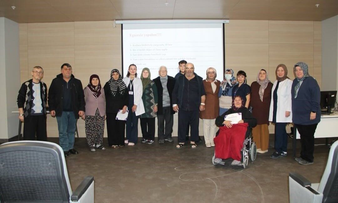Kütahya Şehir Hastanesi’nde 2025 yılının ilk Diyabet Okulu Eğitimi, 32