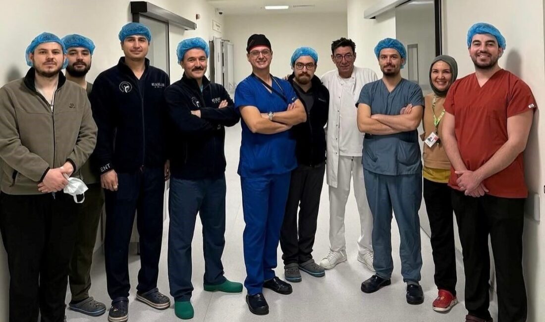 Kütahya Şehir Hastanesi’nde ses kısıklığı, ses bozukluğu, aspirasyon ve solunum