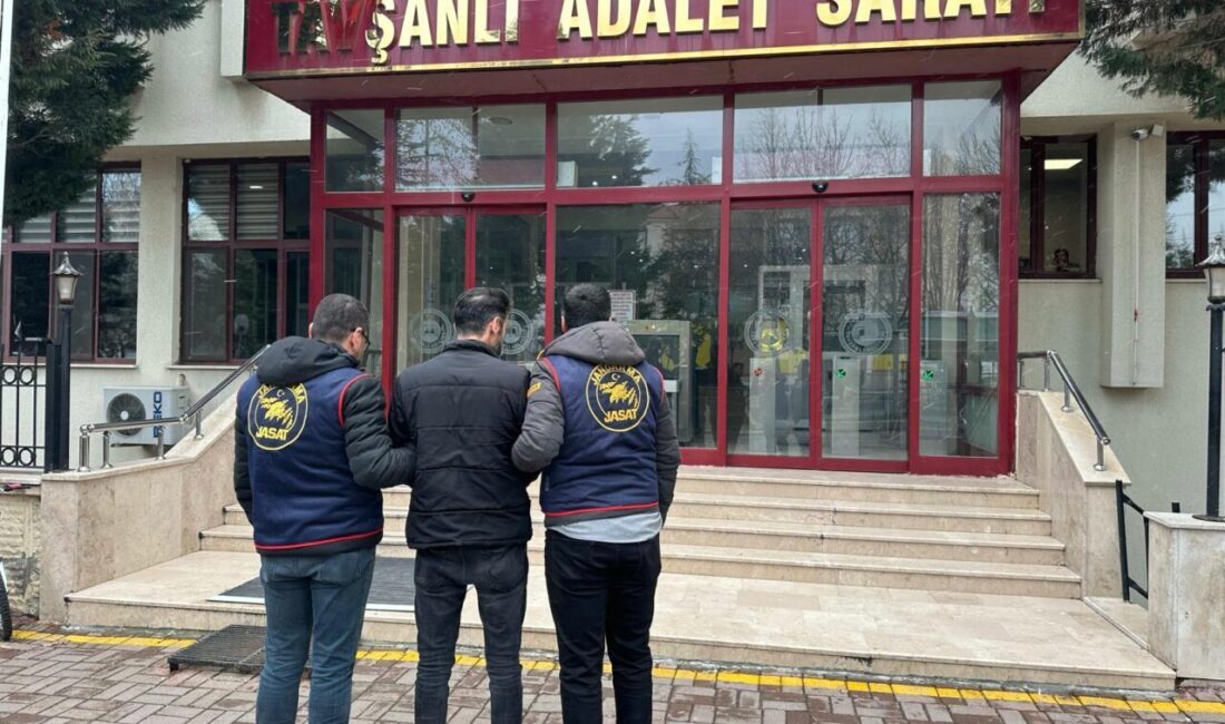 KÜTAHYA (AA) – Kütahya'da, hakkında 11 yıl 8 ay kesinleşmiş