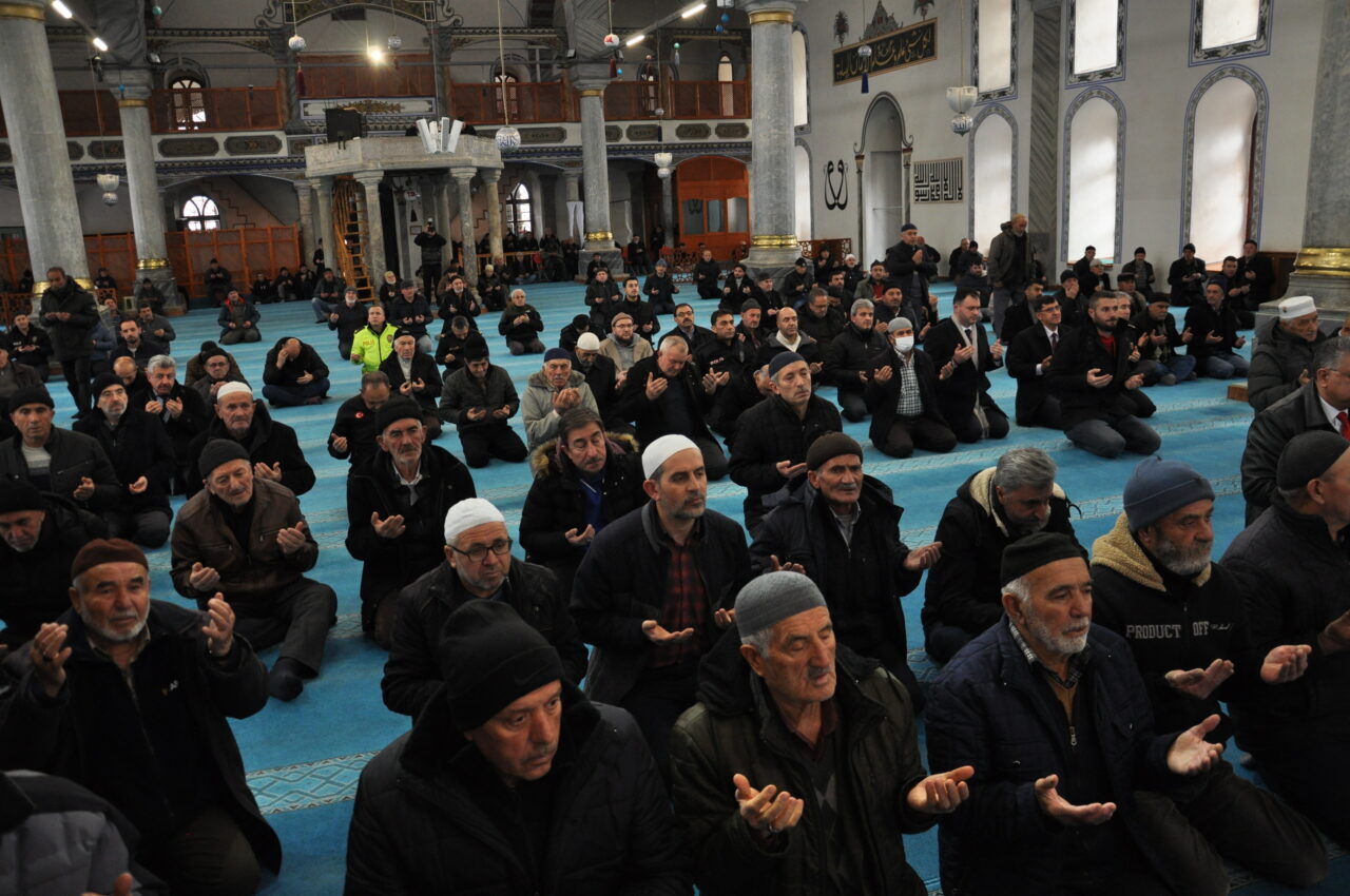 KÜTAHYA (AA) – Kütahya'da, 6 Şubat 2023'teki Kahramanmaraş merkezli depremlerde