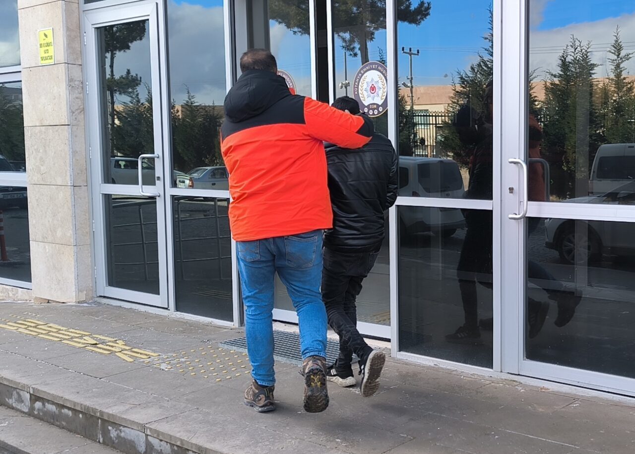 KÜTAHYA (AA) – Kütahya'da tartıştığı 3 aylık hamile eşini av