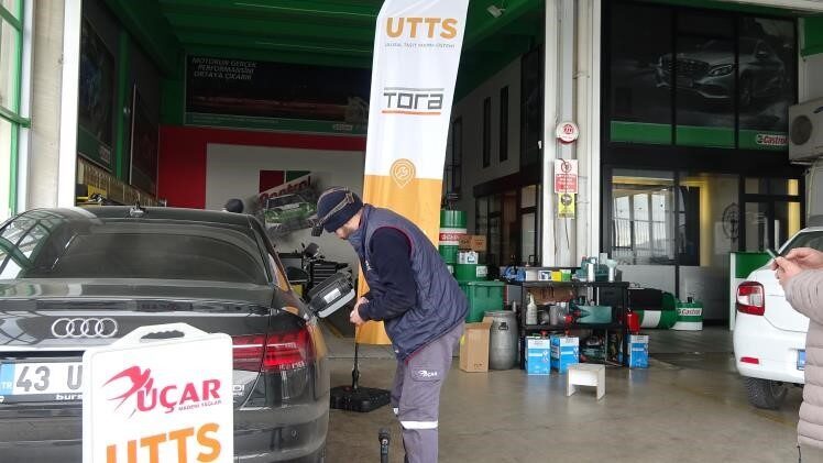 Kütahya’nın Tavşanlı ilçesinde, Ulusal Taşıt Tanıma Sistemi (UTTS) montajlarında yoğunluk