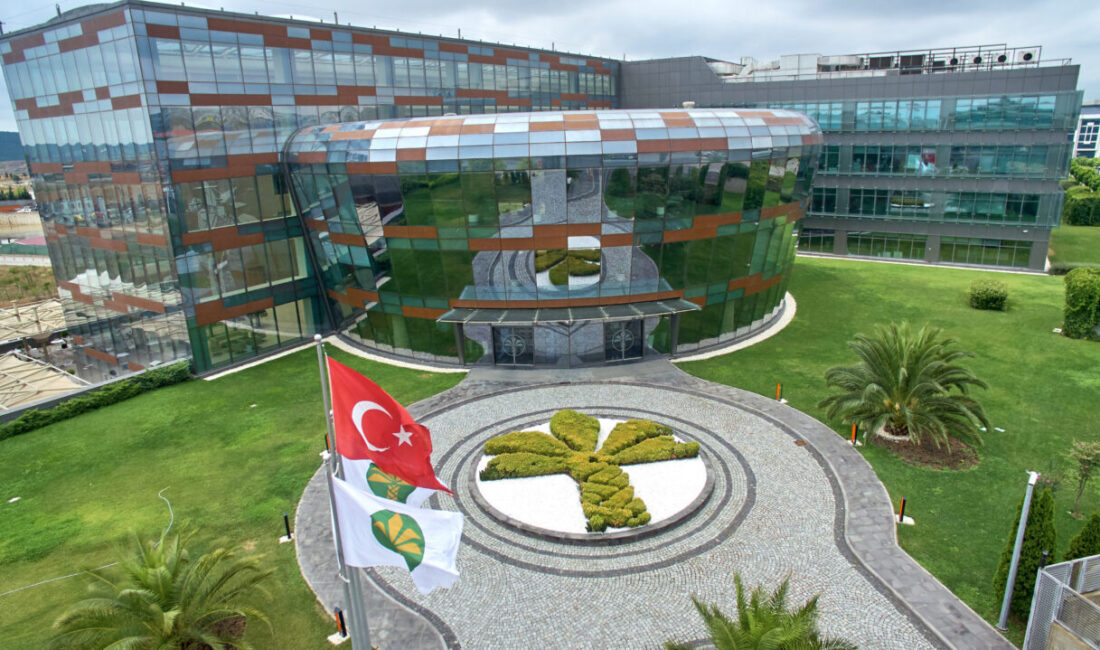 -  Kuveyt Türk Genel Müdürü Ufuk Uyan:
- "Güçlü bilanço