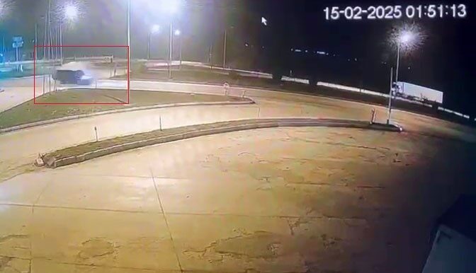 AK Parti Afyonkarahisar Milletvekili İbrahim Yurdunuseven’in içerisinde bulunduğu minibüsün karıştığı