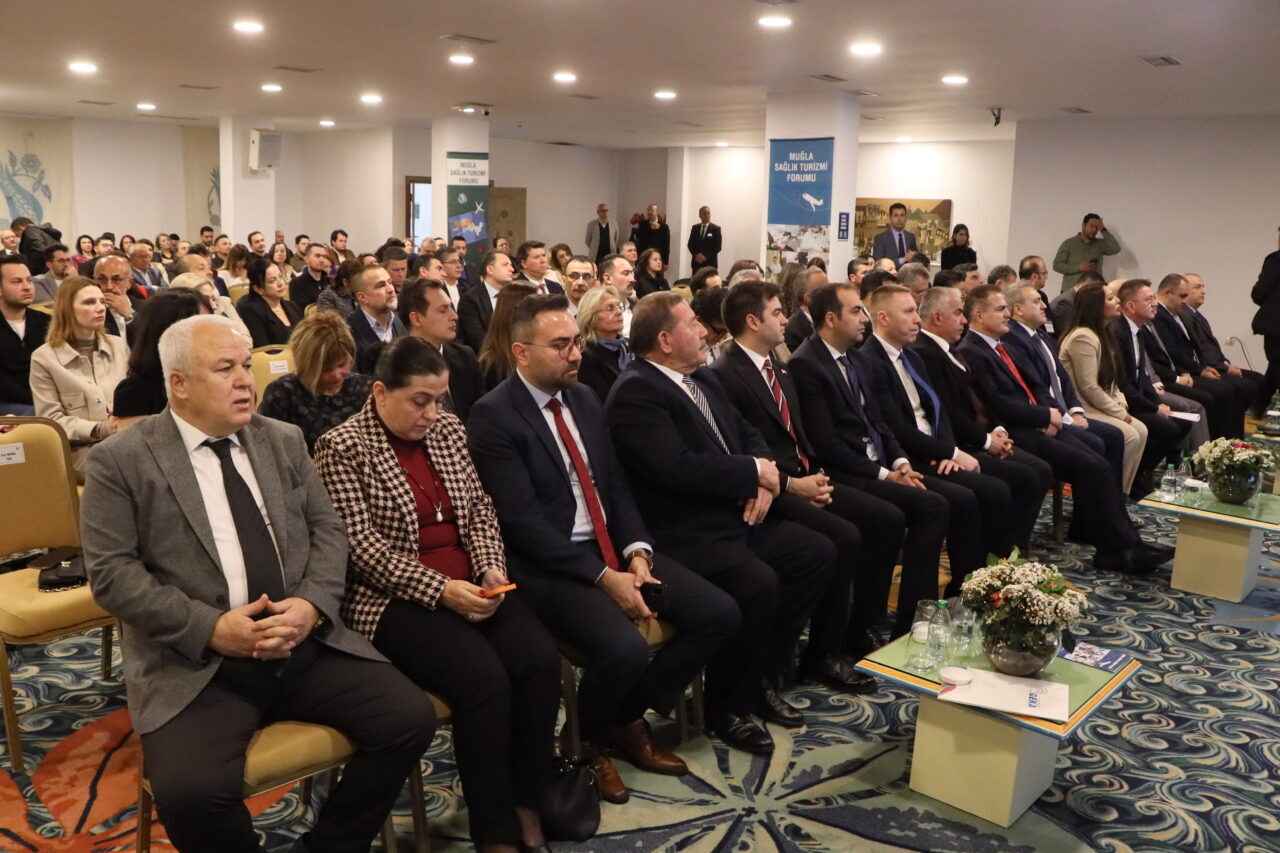- Muğla Valisi İdris Akbıyık:
- "Termal sularımız, şifalı bitki örtümüz,