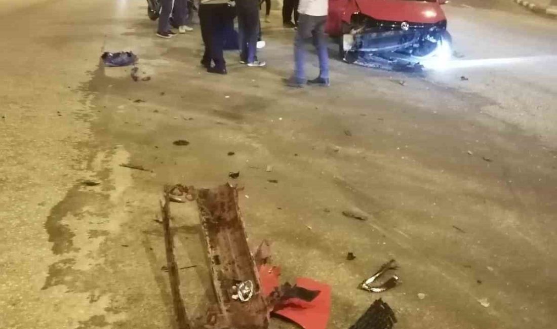 Bilecik’te seyir halinde kontrolden çıkan otomobil orta refüje çarparken, yaşanan