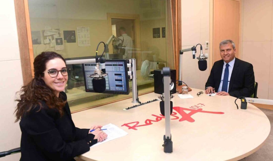 Anadolu Üniversitesi Rektörü Prof. Dr. Yusuf Adıgüzel, 13 Şubat Dünya