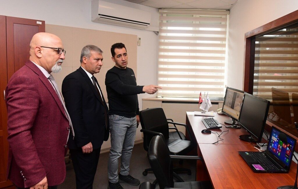 Anadolu Üniversitesi Rektörü Prof. Dr. Yusuf Adıgüzel, Anadolu Üniversitesi Engelliler