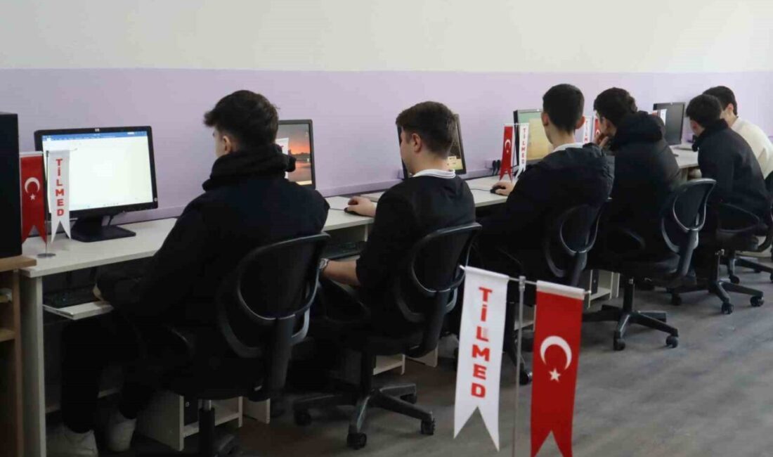 Ticaret Meslek Lisesi Mezunları Derneği (TİLMED) tarafından, Eskişehir Ahi Evran