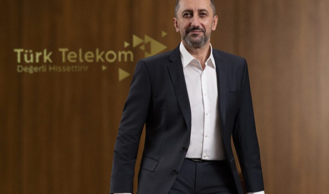 - Türk Telekom CEO'su Ümit Önal:
- "Yeni nesil teknolojiler konusunda