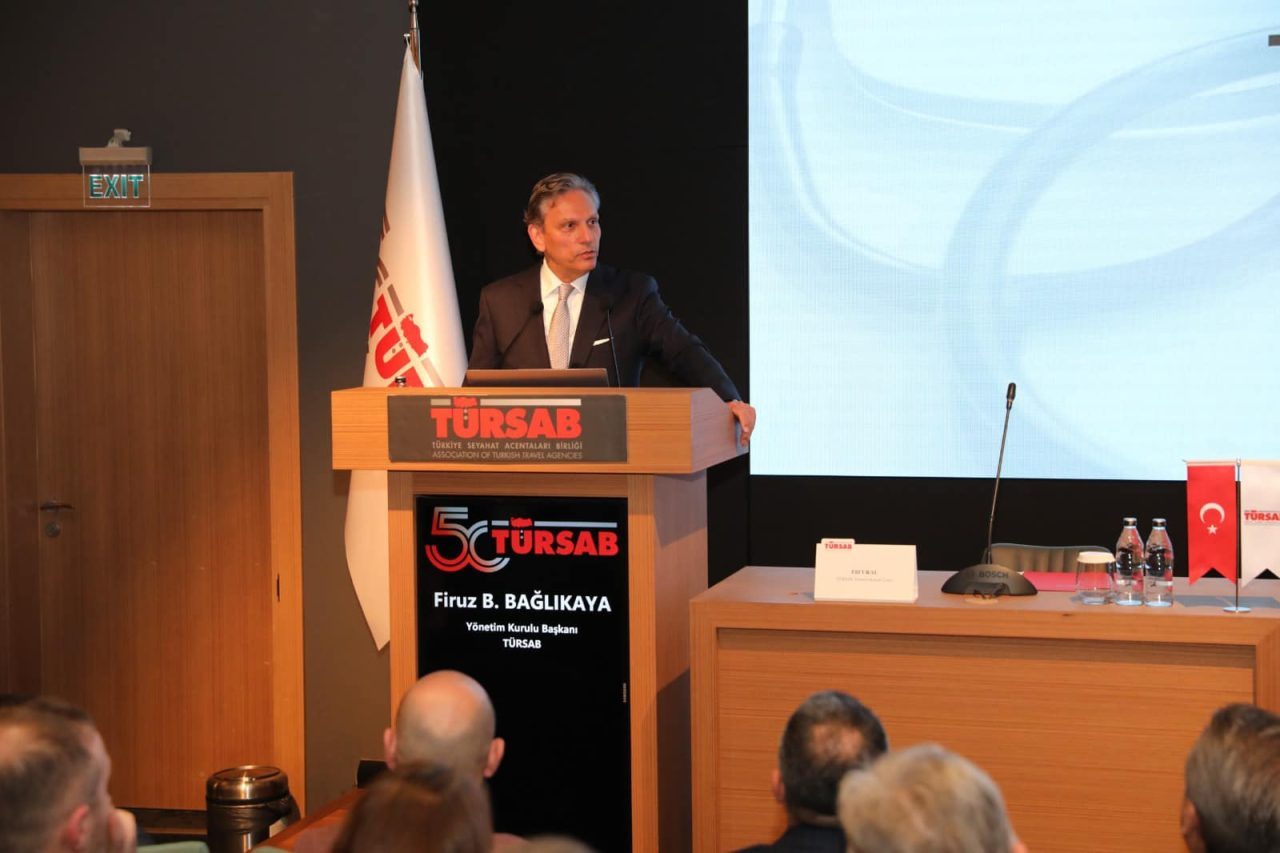 - TÜRSAB Yönetim Kurulu Başkanı Firuz Bağlıkaya:
- "Çalıştay, sağlık turizmi
