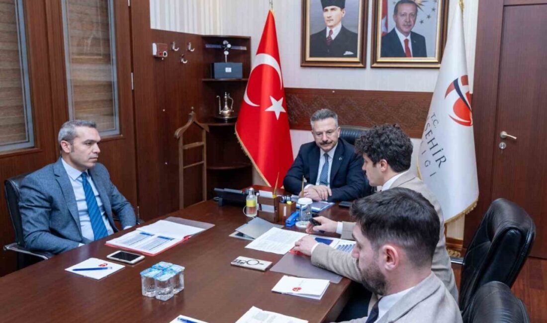 Eskişehir Vali Yardımcısı Dr. Hasan Çiçek ve Bursa Eskişehir Bilecik