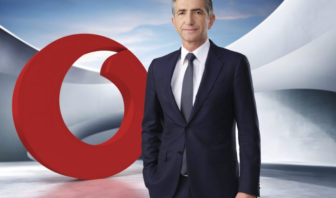 - Vodafone Türkiye CEO'su Engin Aksoy:
- "Müşterilerimizin dijital kanallarımızdaki deneyimlerini