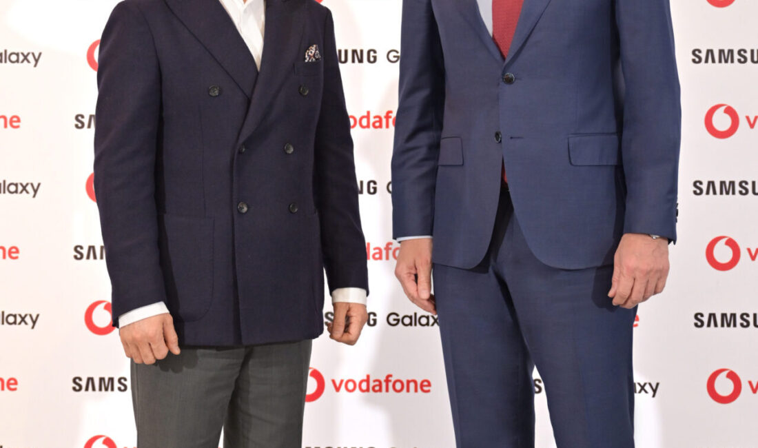 - Vodafone Türkiye CEO'su Engin Aksoy:
- "Müşterilerimiz, 5.5G'nin daha yüksek