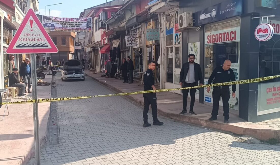 AFYONKARAHİSAR (AA) – Afyonkarahisar'ın Sandıklı ilçesinde el şakası yüzünden çıkan