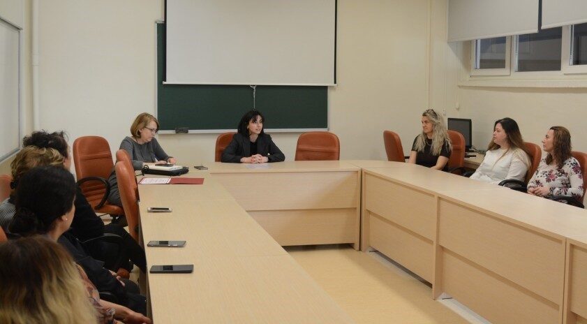 Anadolu Üniversitesi Kadın Araştırmaları Uygulama ve Araştırma Merkezi (AKAUM) tarafından