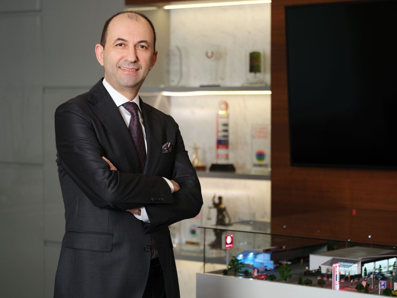 - Aytemiz Genel Müdürü ve Yönetim Kurulu Üyesi Ahmet Eke:
-