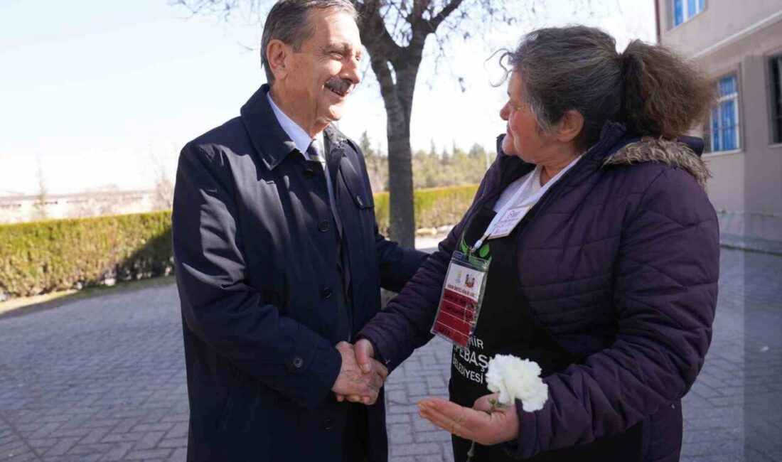 Tepebaşı Belediye Başkanı Dt. Ahmet Ataç, Tepebaşı Belediyesi Kadın Üretici