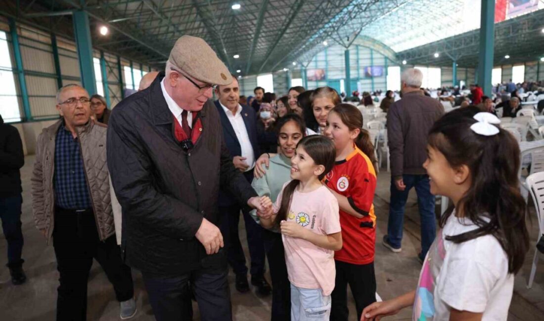 Odunpazarı Belediye Başkanı Kazım Kurt’un katılımıyla 75’inci Yıl Mahallesi’nde düzenlenen