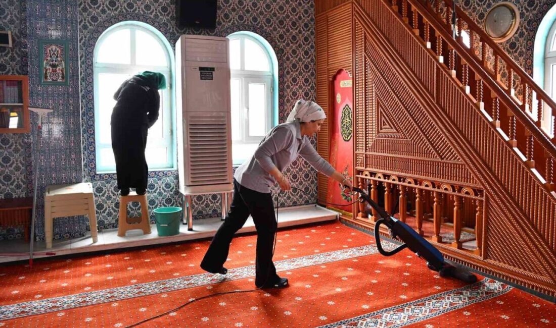 Tepebaşı Belediyesi’ne bağlı ekipler, Ramazan Bayramı öncesinde kırsal ve merkez