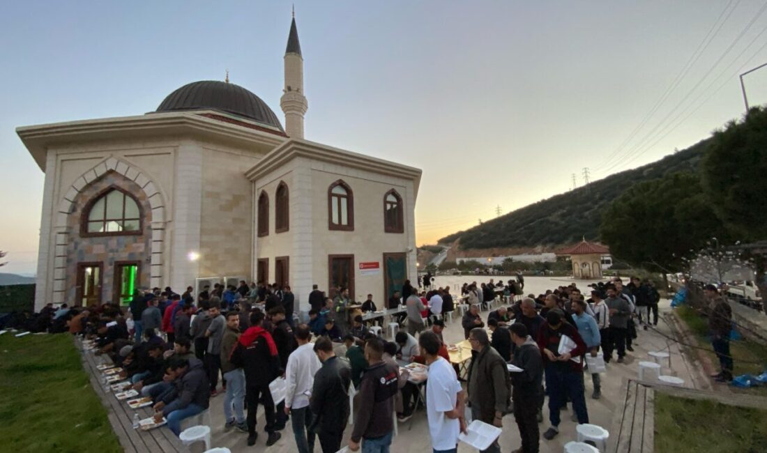 MUĞLA (AA) – Muğla'nın Bodrum ilçesinde görevli bir imam, hayırseverlerin