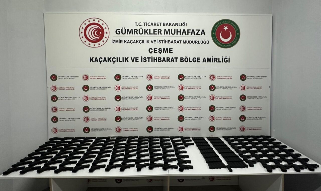 İZMİR (AA) – İzmir'in Çeşme Limanı'na İtalya'nın Trieste Limanı'na gitmek